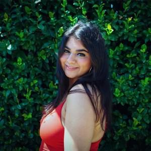 Meet your Posher, Aisha